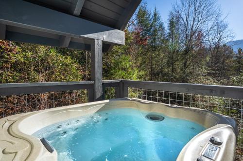 Pittman Center House | Serenity Studio by Stony Brook Cabins