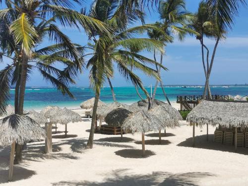 Bavaro Apartment | SERENITY VILLAS and SUITES at LOS CORALES beach