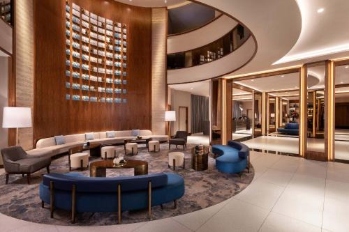 Srodmiescie Hotel | Sheraton Grand Warsaw