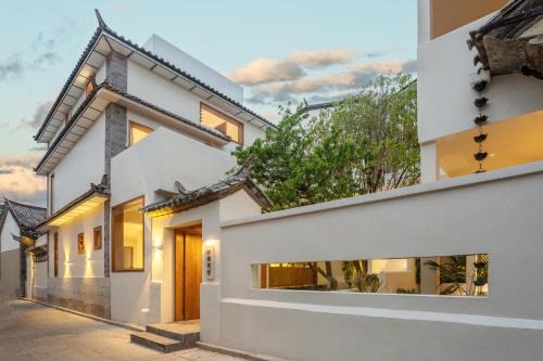 Dali Ancient Town Bed & Breakfast | Shijing Hotel in Dali-大理柿井美宿