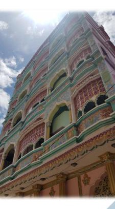 Hyderabad Apartment | shikary's palace near charminar