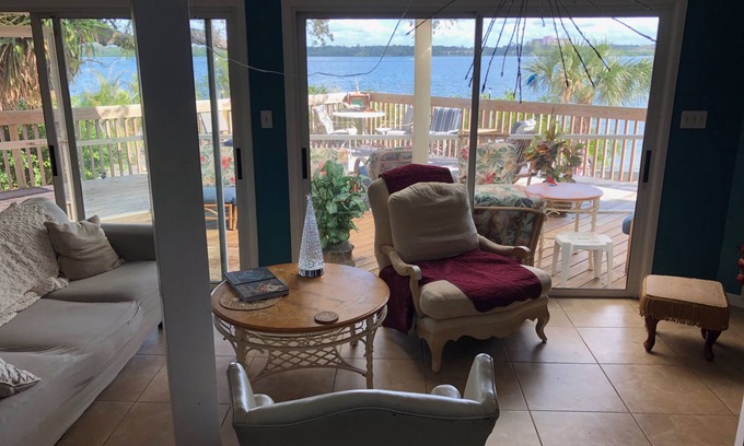 Siesta Key House | Siesta Key Old Florida Estate
