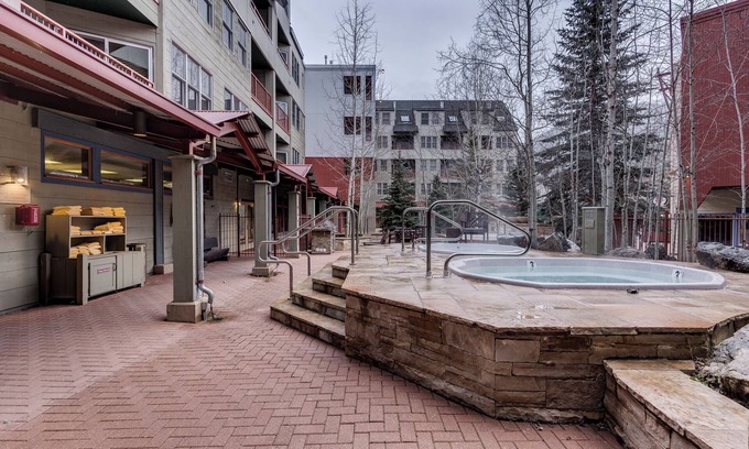 River Run Apartment | Silver Mill #8268 by Summit County Mountain Retreats