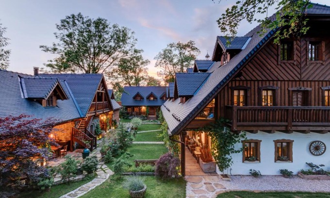 Bystra nad Jizerou Resort | Silverstone Living