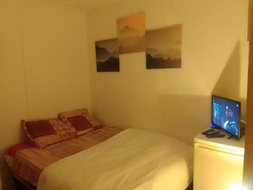 Garges-les-Gonesse House | Simple Colocation Rooms