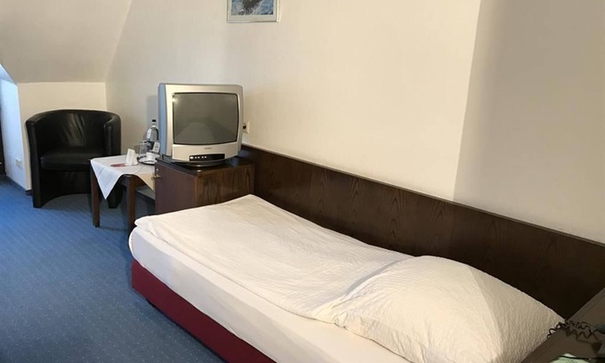 Boppard House | Single room, shower or bath, WC, 1 bedroom - Hotel Rheinlust