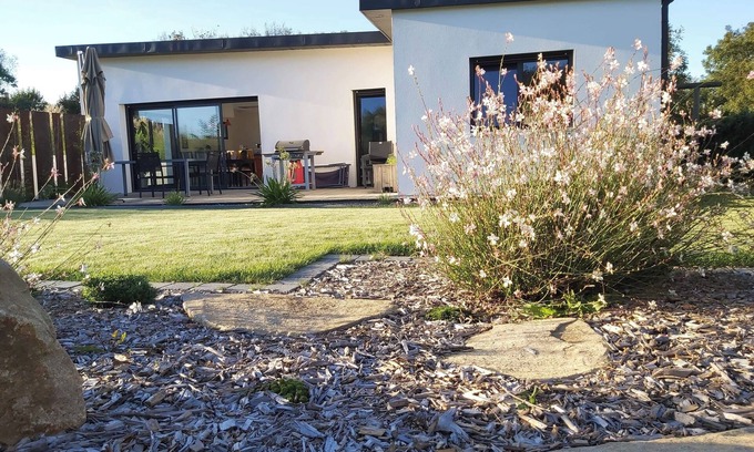 Saint-Pabu House | Single-storey gite in the aber