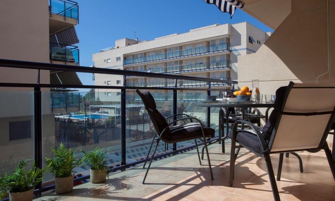 Moncofar Apartment | SingularStays Moncofar Beach