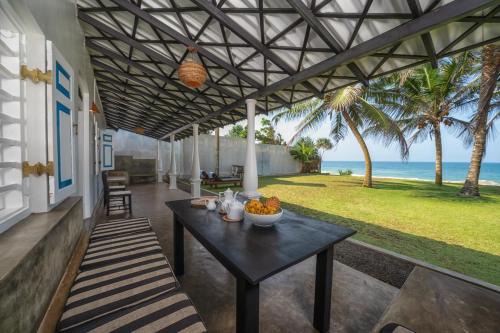 Hikkaduwa Villa | Sinhala Beach Villa