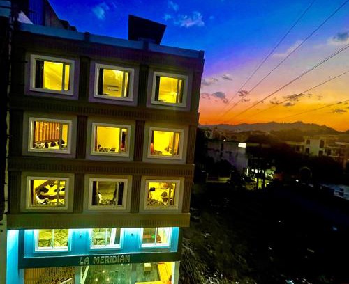 Kangri Hotel | Sitara Stays LA Meridian, Haridwar