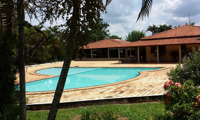 Santo Antonio de Posse House | Site for Leisure and Rest - Wonderful Pool, Barbecue and Lakes