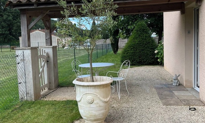 Lalinde Apartment | Situé à Deux Minutes de Lalinde