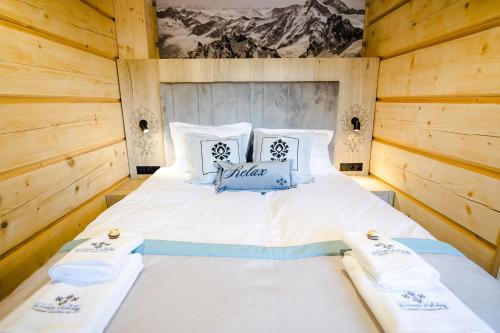 Kryspinow Bed & Breakfast | Skansen Holiday