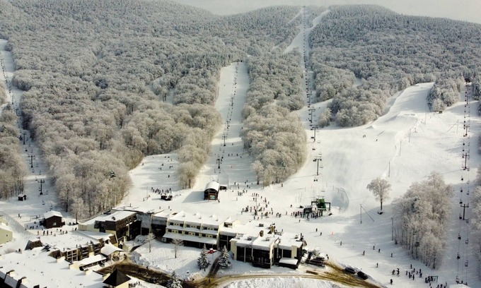 Bolton Valley Condo | Ski BoltonValley VT PresWkFeb14-21 Slopeside 1bdrm 2fulbth slps8