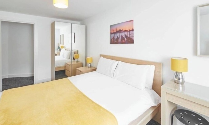 Skinningrove Apartment | Skinningrove Apartment Five