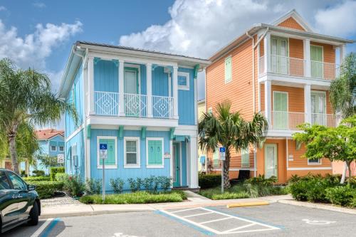 West Kissimmee House | Sky Blue Cottage Near Disney With Margaritaville Resort & Island H2O Access - 8012Ff