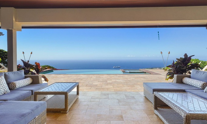 Kailua-Kona Villa | Sky Villa Estate Luxury Gated Retreat with Amazing Ocean Viewn