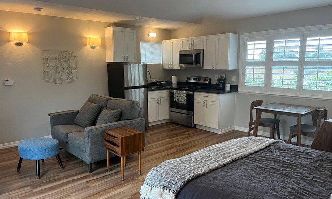 Santa Rosa Apartment | Slice of Heaven in West Santa Rosa