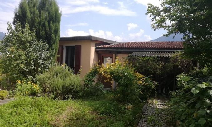 Minusio House | Small Villa