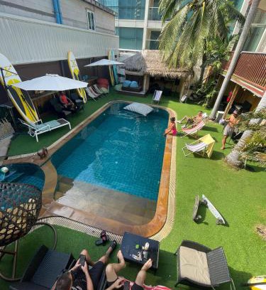 Jomtien Resort | Smokers Resort