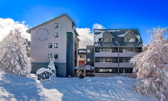 Falls Creek Apartment | Snow Ski Apartments Penthouse 33