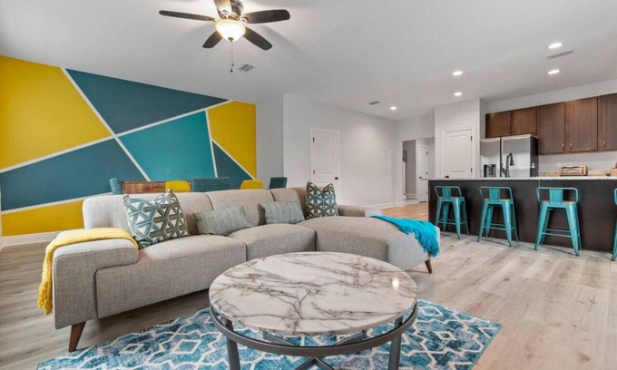 Navarre House | *Snowbird Rates/Monthly Discounts* Pool, Paddle Boards & BBQ Grill