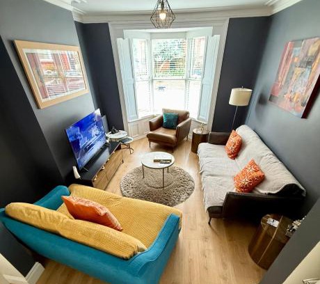 Whitby House | SNUZE Whitby 2