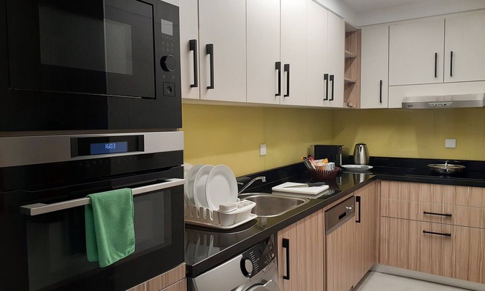 Diplomatic Area Apartment | Somerset West Bay Doha