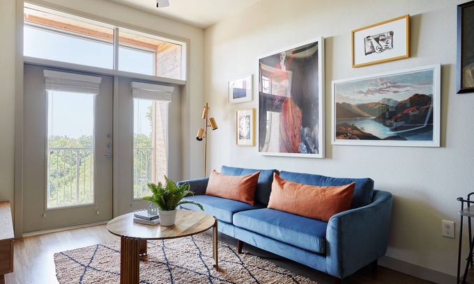 Downtown San Antonio Apartment | Sonder at La Villita