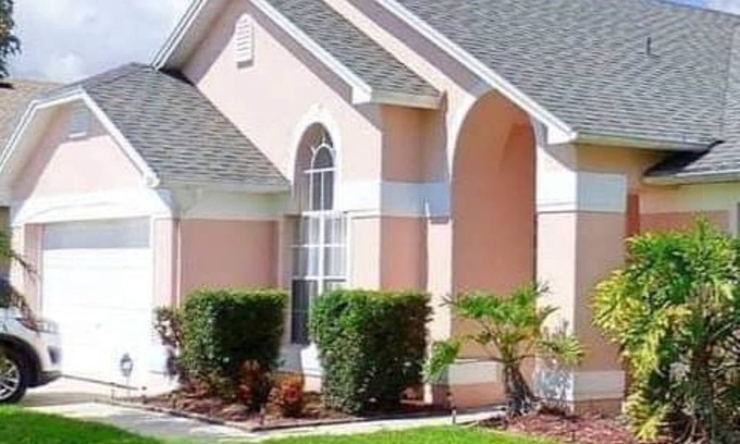 Country Creek Estates Villa | Sonshines Florida VillanPeaceful Getaway and Pool. 5* reviews on Trip Advisor