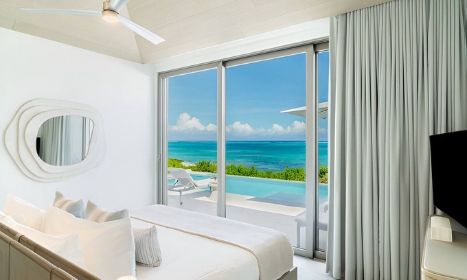 Providenciales Hotel | Sophisticated Villa w/Balcony Overlooking Sparkling Blue Seas