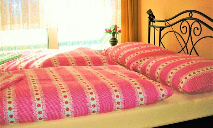 Prague 9 Boat Rental | soukromý pokoj