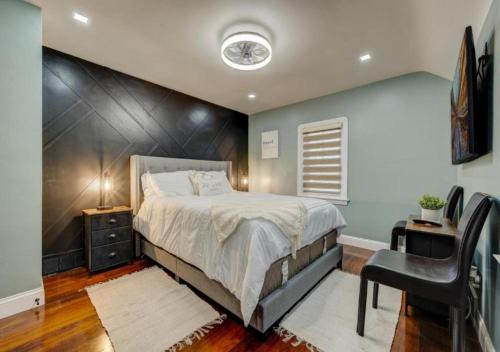 South Euclid House | South Euclid Home 10 Minutes to Cleveland Clinic