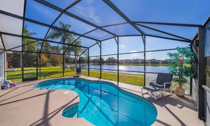 Seasons House | South Facing Pool with Stunning Lake View - Family Friendly Home - Nr Disney