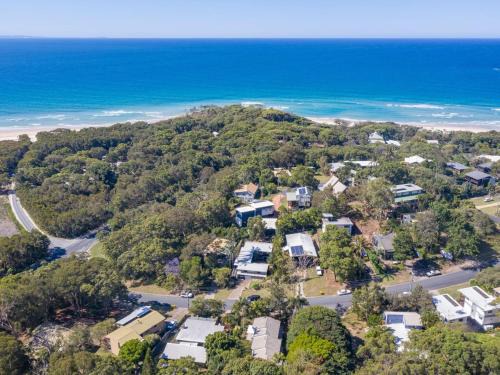 Point Lookout House | South Passage Beach House by Discover Stradbroke