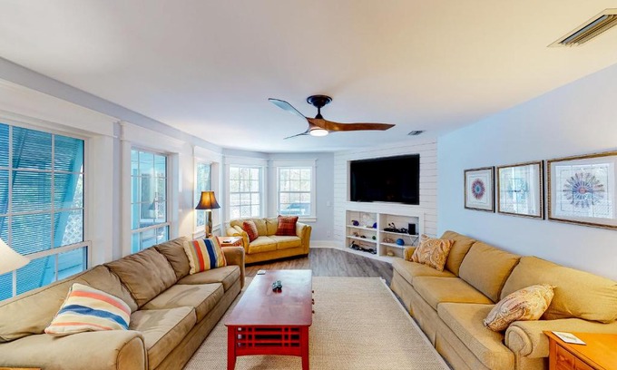 Inlet Beach House | South Walton's Gem