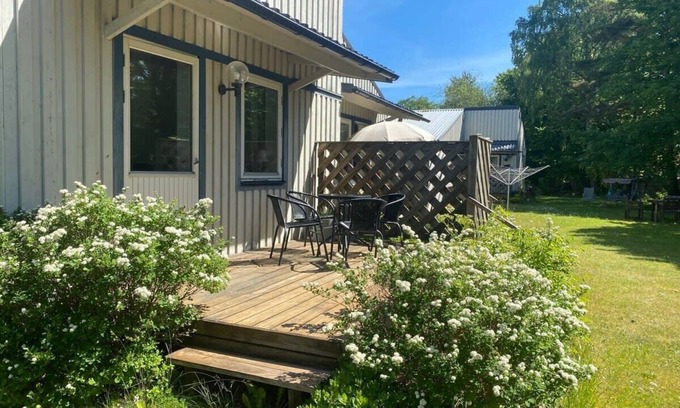 Ljugarn Apartment | Spacious 2 bedroom apartment in beautiful Ljugarn