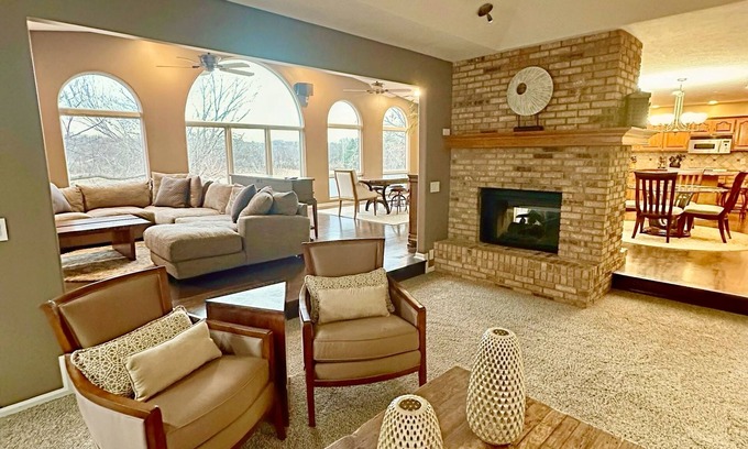 West Omaha House | Spacious 4-Bed Family Home + Park Views