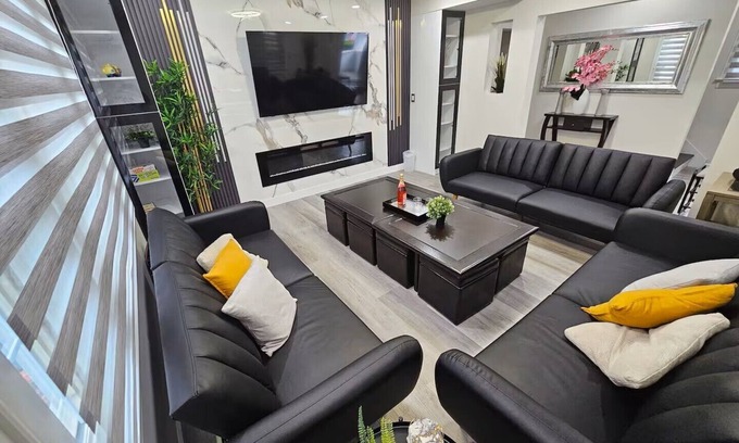 Hicksville House | Spacious 4-bedroom house in charming Hicksville with AC