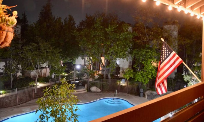 Warner Center House | Spacious 4-bedroom townhome surrounded by trees