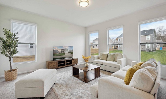 Whittaker House | Spacious Charming 3BR Home|Hardwood Flooring|Garage Access|Remote Lock #42177