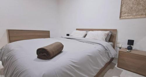 Attard House | Spacious Getaway in Attard with Terrace & Garage