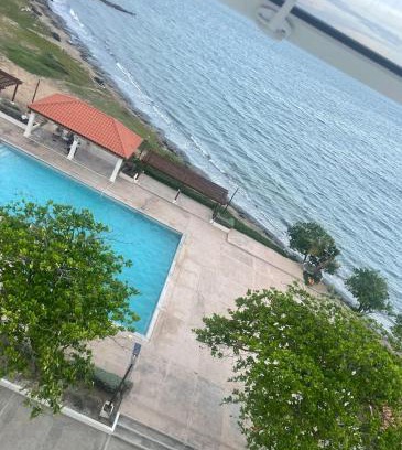 Portmore Apartment | Spacious two bedrooms with sea and city view