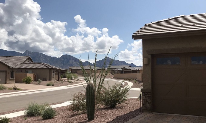 Rancho Vistoso House | Spacious, Well Appointed, Dog Friendly, Get Away with Mt. Views- Perfect for 2