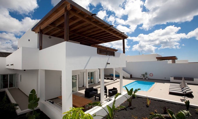 Puerto Calero Villa | SPECIAL PRICES - Luxury Villa - GREAT VALUE