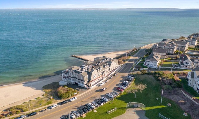 Falmouth Heights Condo | Spend The Off-Season On The Ocean In Falmouth RPAM115