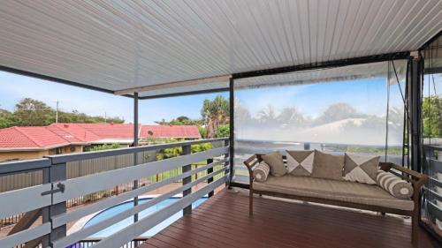 Woorim House | Splash and Relax on Fairway