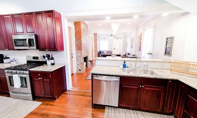 Treme House | St. Ann Historic Creole Cottage 5 bed/4ba