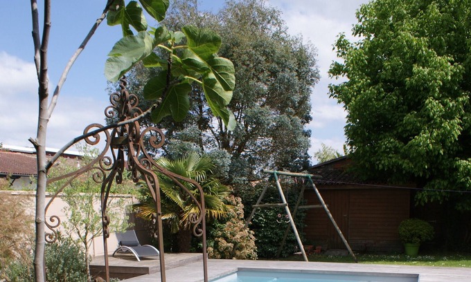 Saint-Medard-en-Jalles House | ST MEDARD: Large restored Girondine with heated swimming pool near BORDEAUX