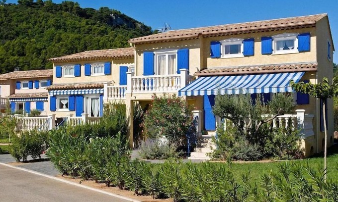 Vidauban House | Standard House in Le Clos, Vidauban